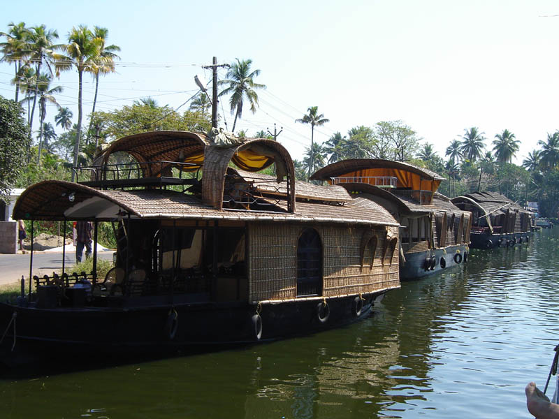 India, Kerala - Barche sulle Backwaters.