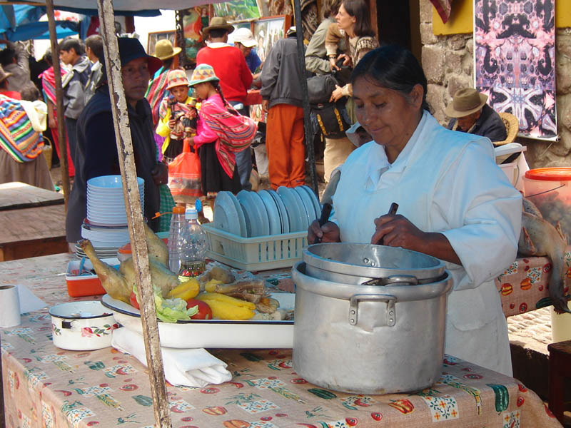 Pisac, cucina all'aperto..pulizia invidiabile